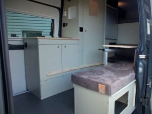fourgon atelier camping - Karr Koncept (photo 1)