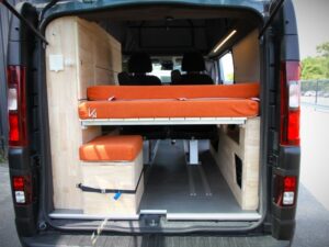 van 4 places 4 couchages - Karr Koncept (photo 1)