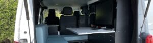 Van bureau mobile : le Peugeot Expert studio de Yannick, compositeur itinérant