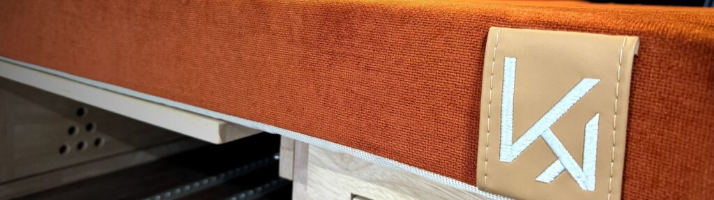 Van 2 couchages : le Mercedes Vito Long modulable de monsieur et madame W.