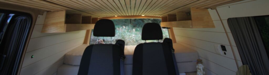 Van bohème : le Transporter T6 boho chic d'un couple finistérien